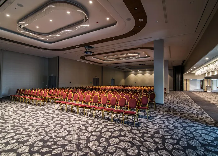 Airport Hotel Okęcie