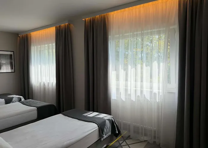 Air Hotel Warsaw